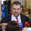 Пеевски: Да се приложи европейската забрана за влизане на автомобили с руска регистрация у нас