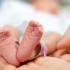 Ново начало след тежка загуба: Жена на 54 години роди момиченце от замразен преди 22 години ембрион