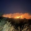 Огромен пожар бушува край поморийското село Бата, гори близо до кариерата (СНИМКИ и ВИДЕО)