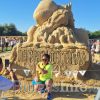 Градът на приказките отвори в Бургас: Любими герои и принцеси от пясък радват малки и големи (СНИМКИ)