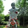Бургас почита саможертвата на Христо Ботев и загиналите за свободата с военни почести, венци и цветя