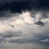 Времето утре: Нахлува хладен въздух, ще вали, на места - градушки