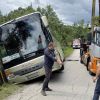 Автобус с 31 пътници едва не се преобърна край Боженци