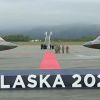 Тръмп и Путин стъпиха на червения килим. Започна историческата среща между двамата лидери с надежда за по-мирен свят