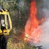 Гората край язовир Порой гори втори ден, доброволци помагат за погасяването му