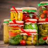 Буркани от Индия и Египет изместват българските консерви