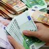 Заплата един път: 2923 българи са се подписвали за над 100 000 лв. месечно