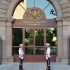 Политически реакции разтърсиха ефира след решението на президента да поиска референдум за еврото