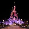  Арестуваха 22-годишен, който искал да се "ожени" за 9-годишна в Disneyland
