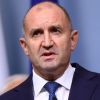 Радев отговори на Борисов, че "не може да кацне": Манипулации
