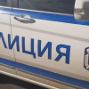 Мъж острига приятелката си и гаси фасове по тялото ѝ