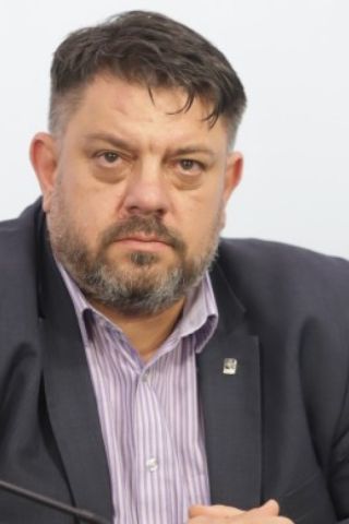 Трус в управлението! БСП: Преосмисляме участието си във властта, ако се мине червената линия