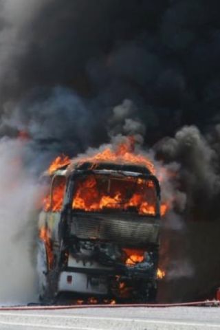 Автобус се запали край бургаското село Съдиево