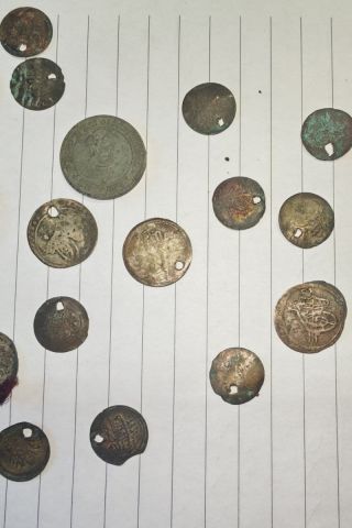 Заловиха 18 - годишен при опит за продажба на старинни монети 