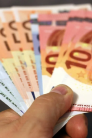 Сменяме левовете с 13 вида евробанкноти