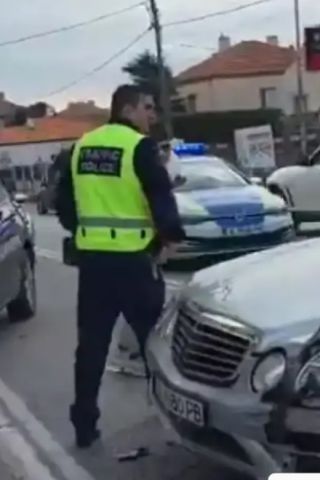 Мерцедес удари почти челно автобус на „Бургасбус“ във Ветрен