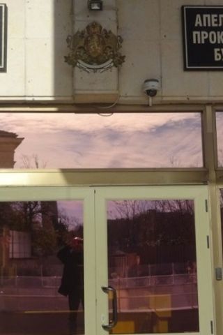 6 години затвор за банкерка, присвоила 360 000 лева от клиенти 