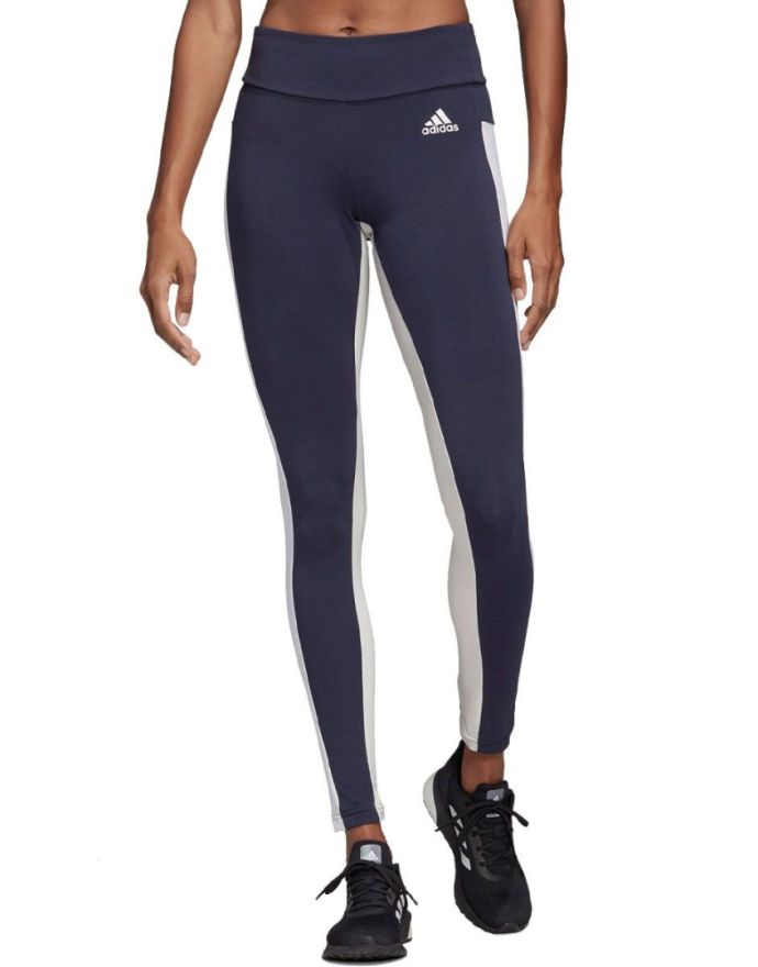 Снимка: dress4less.bg