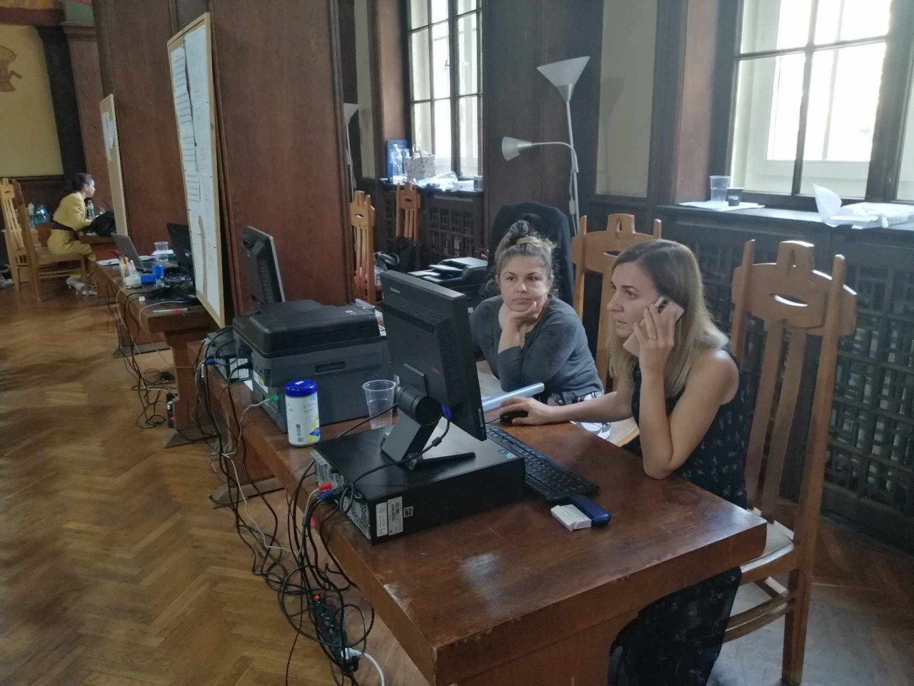 Справка за избирателя в Бургас: 12 кандидати за кмет, 20 листи за ...