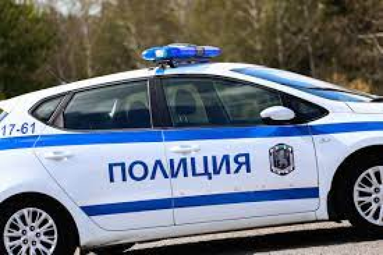 Нова гонка с бус с мигранти на АМ „Тракия“, шофьорът употребил алкохол ...